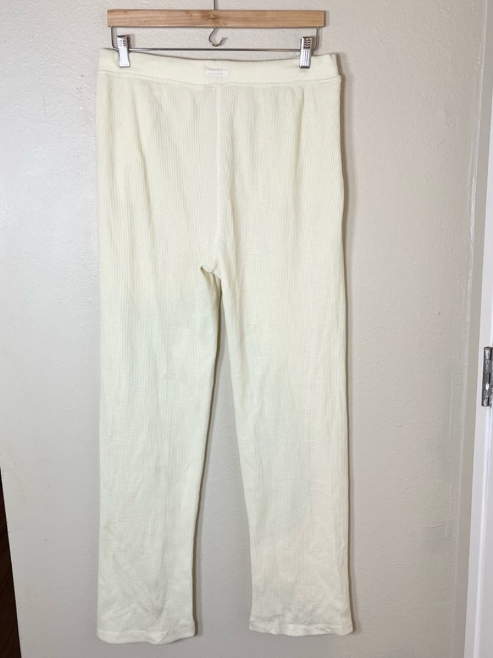 SKlMS WAFFLE LOOSE PANT Cream Size Large - Picture 4 of 11